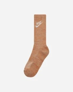 Nike Everyday Plus Cushioned Crew Socks Amber Brown 9 Nike Everyday Plus Cushioned Crew Socks Amber Brown -Capo Perfetto Negozio Nike Clothing Socks EverydayPlusCushCrewMulticolor DH3778 225 20230724155626 02