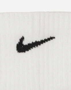 Nike Everyday Plus Lightweight Ankle Split-Toe Socks White 8 Nike Everyday Plus Lightweight Ankle Split-Toe Socks White -Capo Perfetto Negozio Nike Clothing Socks UNkEdPlsLtwtAnk160TabiMulticolor DV9475 100 20230622123856 03